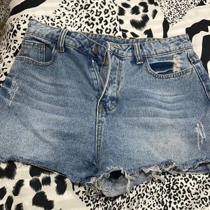 Cut off Jean shorts